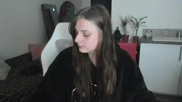 Snapshot of ce_leste__ chatting on 7, 5, 2026 ce leste online show from 7, 5, 2026