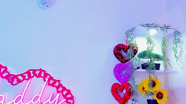 MaddyParisi online show from 9, 2, 2025