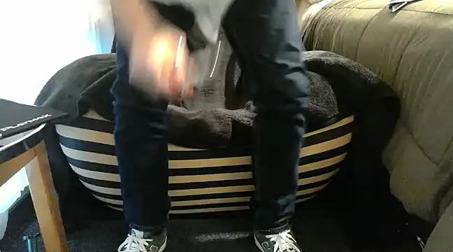 ChunkyMonkey007 online show from 2, 12, 2024