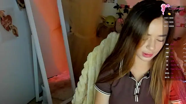 Snapshot of Bella_XO chatting on 4, 7, 2026 Bella XO online show from 4, 7, 2026