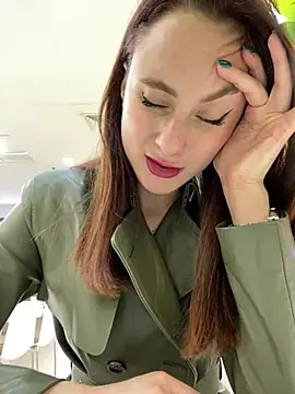 Snapshot of Dina_Tease chatting on 6, 1, 2025 Dina Tease online show from 6, 1, 2025