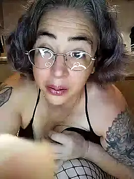 GraceHenderson online show from 15, 1, 2025