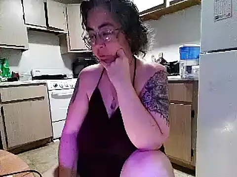 GraceHenderson online show from 17, 3, 2025