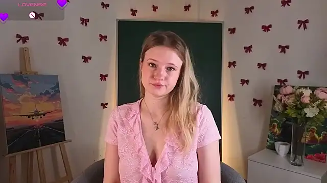 MaydaFoulk online show from 15, 2, 2026