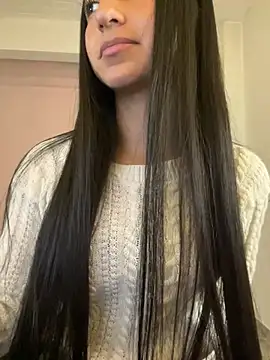 Snapshot of aly_golden_ chatting on 23, 12, 2024 aly golden online show from 23, 12, 2024