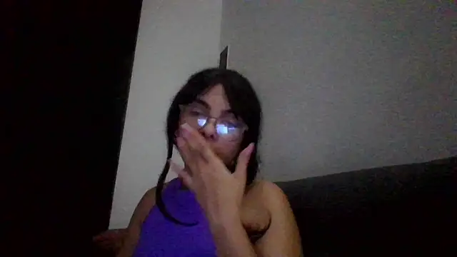 Kiri Cutee online show from 31, 1, 2025