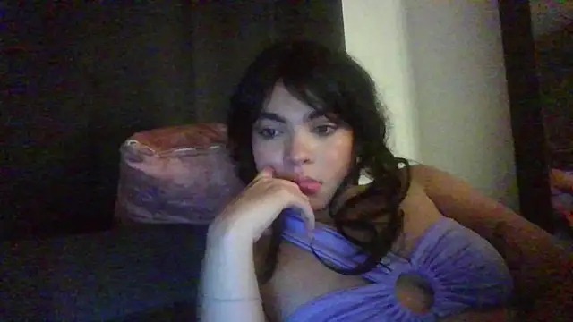Kiri Cutee online show from 28, 2, 2025