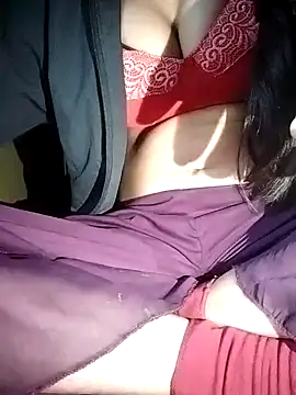 Shanvi Tyagi online show from 20, 12, 2024