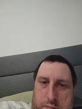 Snapshot of HE-M123 chatting on 7, 6, 2026 HE-M123 online show from 7, 6, 2026
