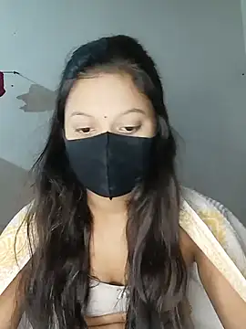 Snapshot of Nadia-2 chatting on 6, 12, 2024 Nadia-2 online show from 6, 12, 2024