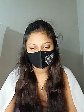 Snapshot of Nadia-2 chatting on 25, 12, 2024 Nadia-2 online show from 25, 12, 2024