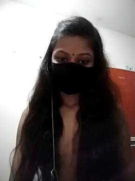 Snapshot of Nadia-2 chatting on 3, 10, 2025 Nadia-2 online show from 3, 10, 2025