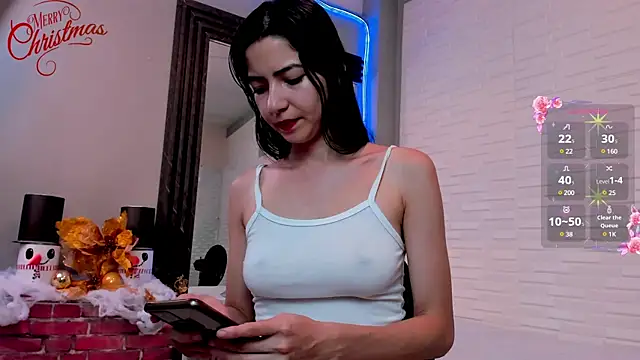Snapshot of sweetieandjuicyy chatting on 18, 12, 2024 sweetieandjuicyy online show from 18, 12, 2024