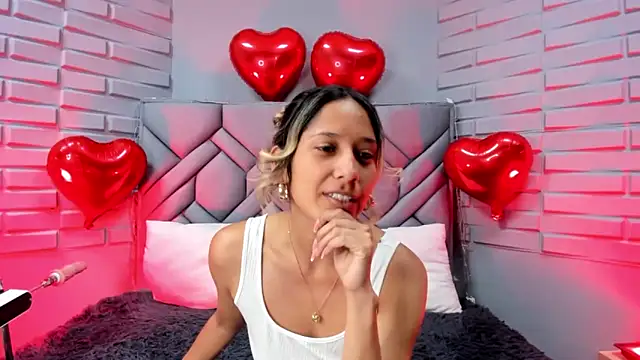 Snapshot of BriannaHarps chatting on 7, 2, 2025 BriannaHarps online show from 7, 2, 2025