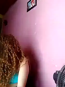 Mia fooxx  online show from 2, 1, 2025