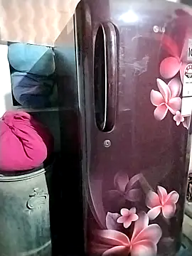 Snapshot of bhabhilover8 chatting on 8, 2, 2025 bhabhilover8 online show from 8, 2, 2025