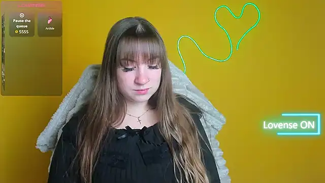 Evelina GG online show from 10, 11, 2025