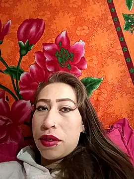 samy-blonde online show from 5, 4, 2026