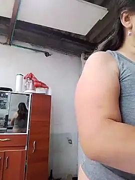 Snapshot of DirtyStefaniax chatting on 9, 9, 2025 DirtyStefaniax online show from 9, 9, 2025