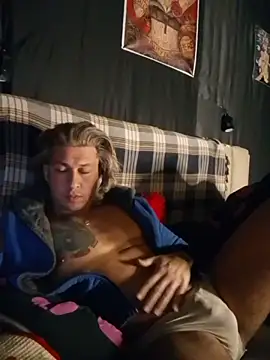 Snapshot of Lovely_milk chatting on 28, 2, 2025 Lovely milk online show from 28, 2, 2025