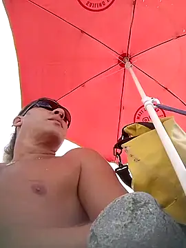 Snapshot of Lovely_milk chatting on 1, 10, 2025 Lovely milk online show from 1, 10, 2025