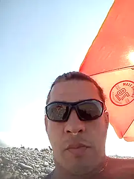 Snapshot of Lovely_milk chatting on 15, 10, 2025 Lovely milk online show from 15, 10, 2025