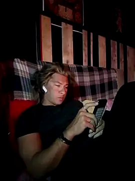 Snapshot of Lovely_milk chatting on 20, 10, 2025 Lovely milk online show from 20, 10, 2025