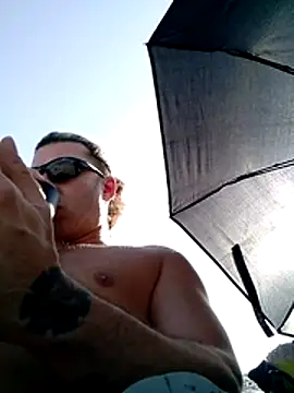 Snapshot of Lovely_milk chatting on 27, 11, 2025 Lovely milk online show from 27, 11, 2025