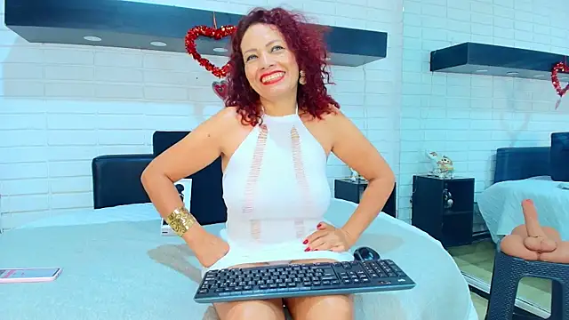 Snapshot of Kasandra_Gomez chatting on 25, 9, 2025 Kasandra Gomez online show from 25, 9, 2025