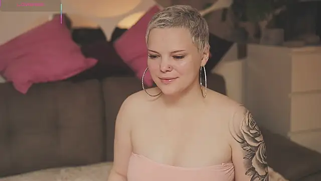 LikaBerry1 online show from 13, 11, 2025