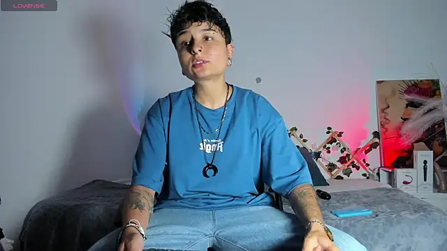 ZuryRamirez  online show from 2, 3, 2025