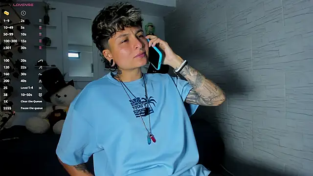 ZuryRamirez  online show from 13, 9, 2025