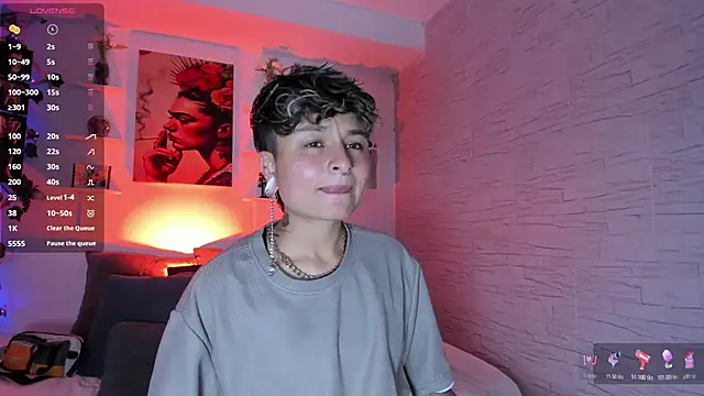 ZuryRamirez  online show from 29, 10, 2025