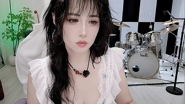 Vaness-a online show from 3, 10, 2025