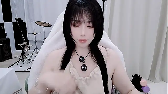 Snapshot of Vaness-a chatting on 21, 5, 2026 Vaness-a online show from 21, 5, 2026