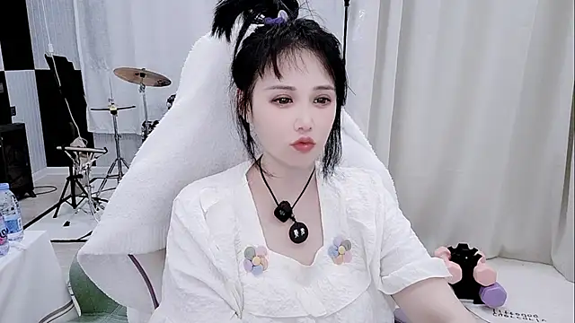 Snapshot of Vaness-a chatting on 14, 6, 2026 Vaness-a online show from 14, 6, 2026