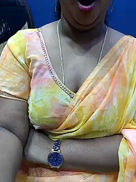 Snapshot of Vaishali90 chatting on 2, 12, 2024 Vaishali90 online show from 2, 12, 2024