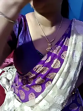 Snapshot of Vaishali90 chatting on 10, 12, 2024 Vaishali90 online show from 10, 12, 2024