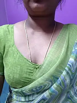 Snapshot of Vaishali90 chatting on 20, 12, 2024 Vaishali90 online show from 20, 12, 2024