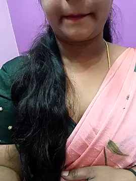 Snapshot of Vaishali90 chatting on 5, 2, 2025 Vaishali90 online show from 5, 2, 2025