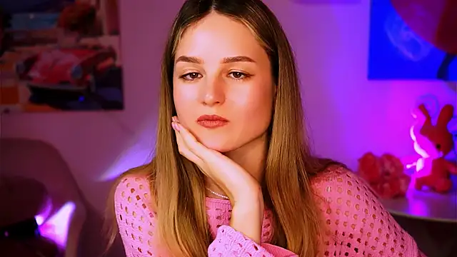 DeboraLarson online show from 25, 1, 2025