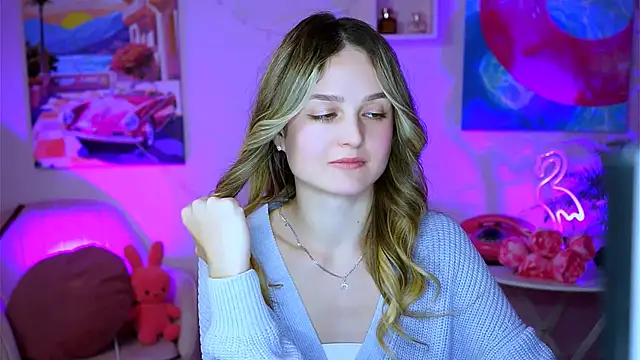 DeboraLarson online show from 9, 2, 2025