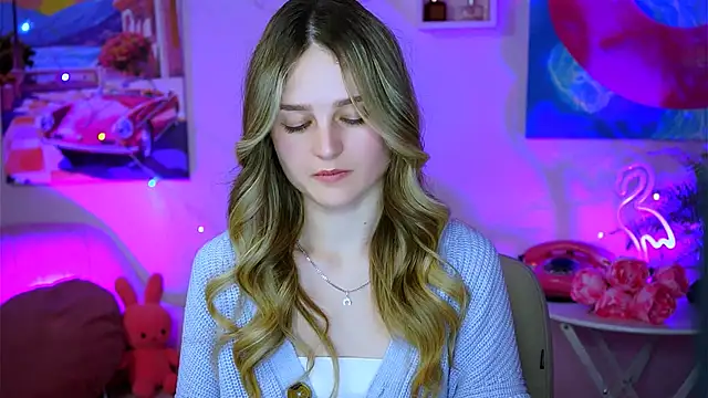 DeboraLarson online show from 9, 2, 2025