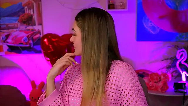 DeboraLarson online show from 22, 2, 2025