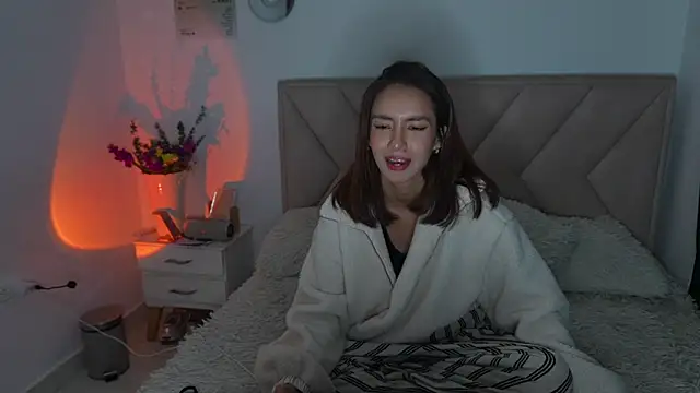 Bonnieshyy online show from 28, 5, 2026