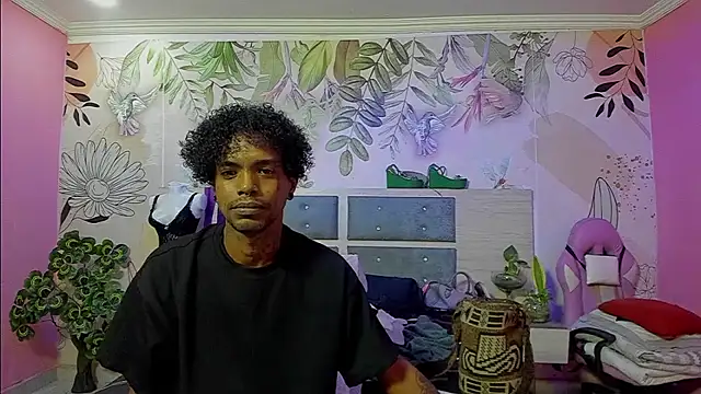 bigblackhotx1 online show from 18, 1, 2026