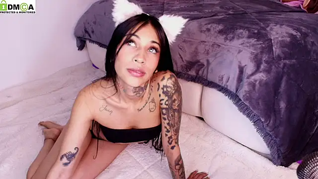 Snapshot of baby_alee chatting on 1, 4, 2026 baby alee online show from 1, 4, 2026