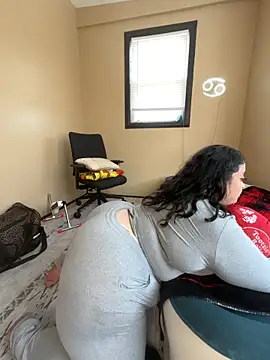 tillymarie34 online show from 9, 2, 2026