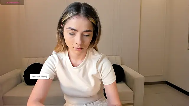 StacyWoods online show from 12, 7, 2026