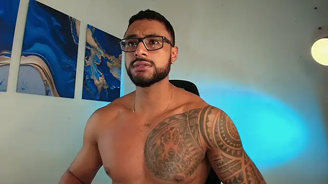 LiamGarcia1 online show from 17, 2, 2026